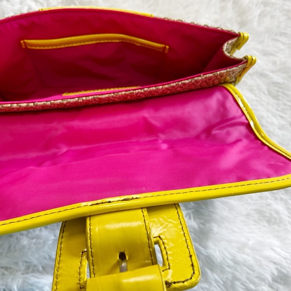 Chinese Laundry Yellow & Tan Clutch NWT - Picture 6 of 7